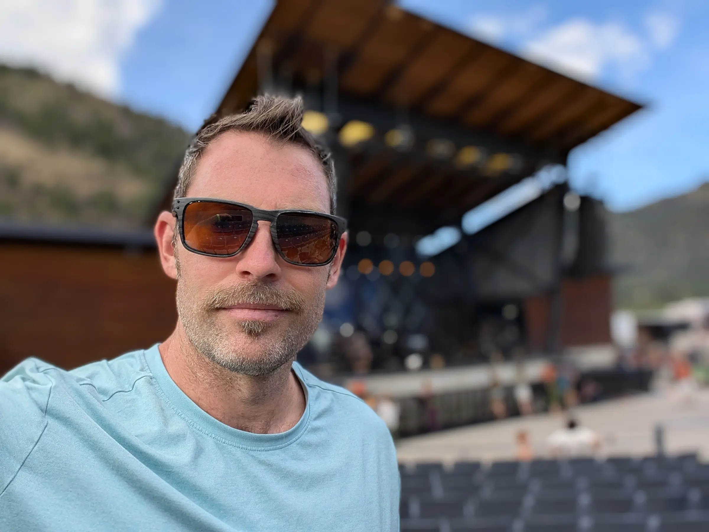 Raffael at an amphitheater show